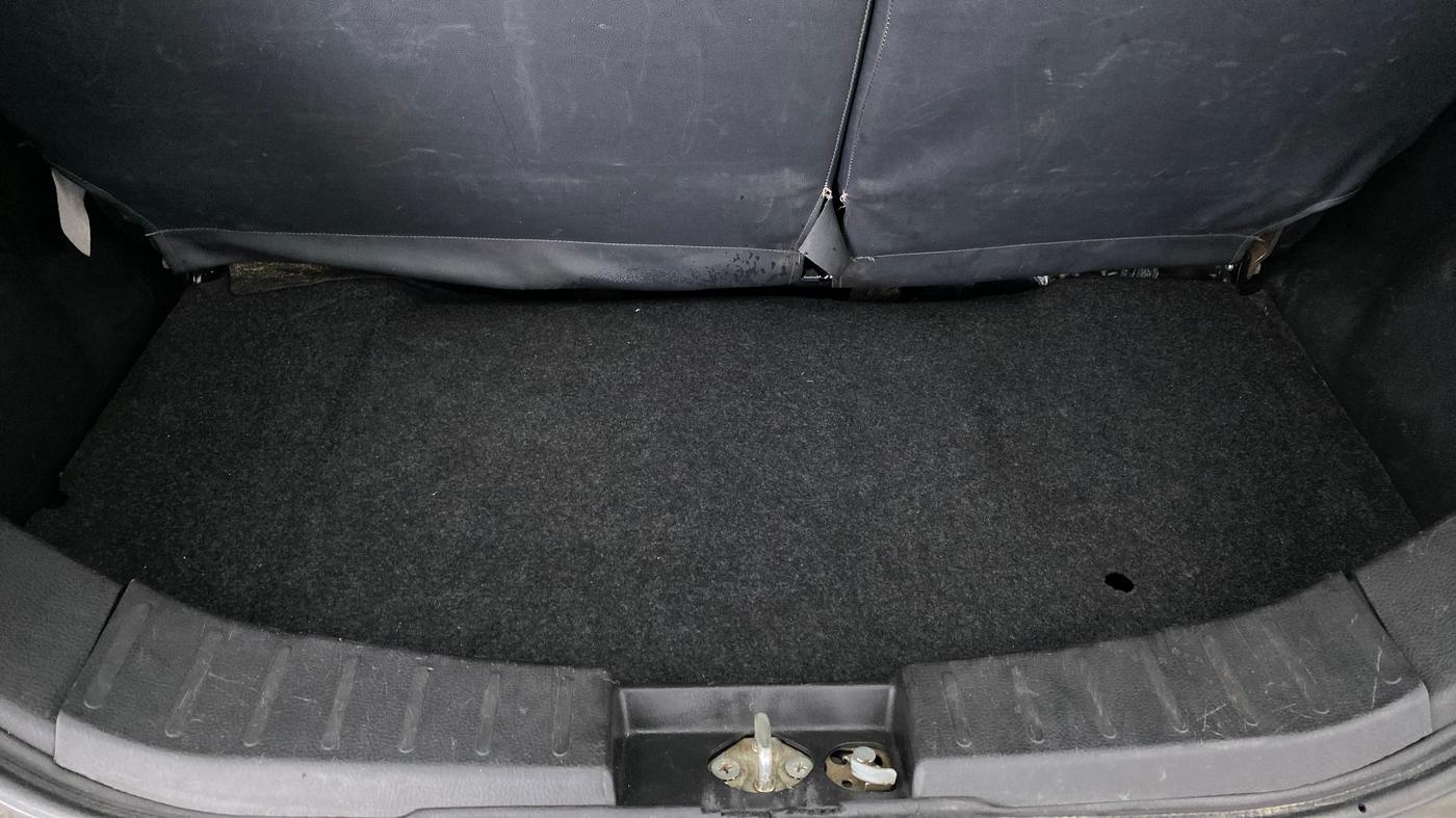 2015 Maruti Wagon R 1.0 VXI, Petrol, Manual, 74,082 km, Boot Inside