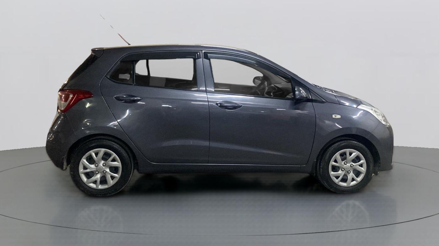 2018 Hyundai Grand i10 MAGNA 1.2 VTVT, CNG, Manual, 54,884 km, Right Side View