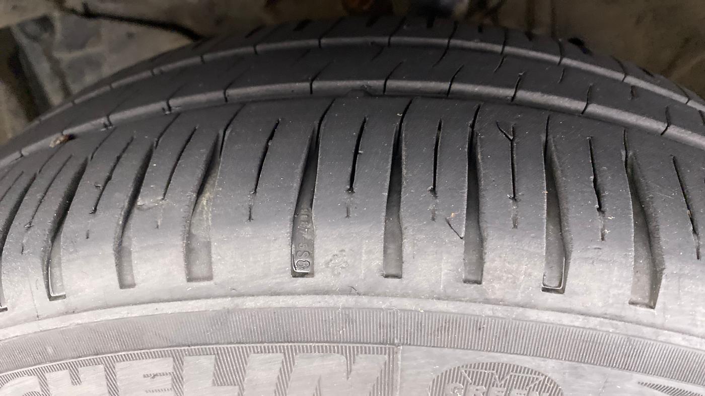 2017 Honda Jazz 1.2 V AT, Petrol, Automatic, 76,014 km, Left Front Tyre Tread