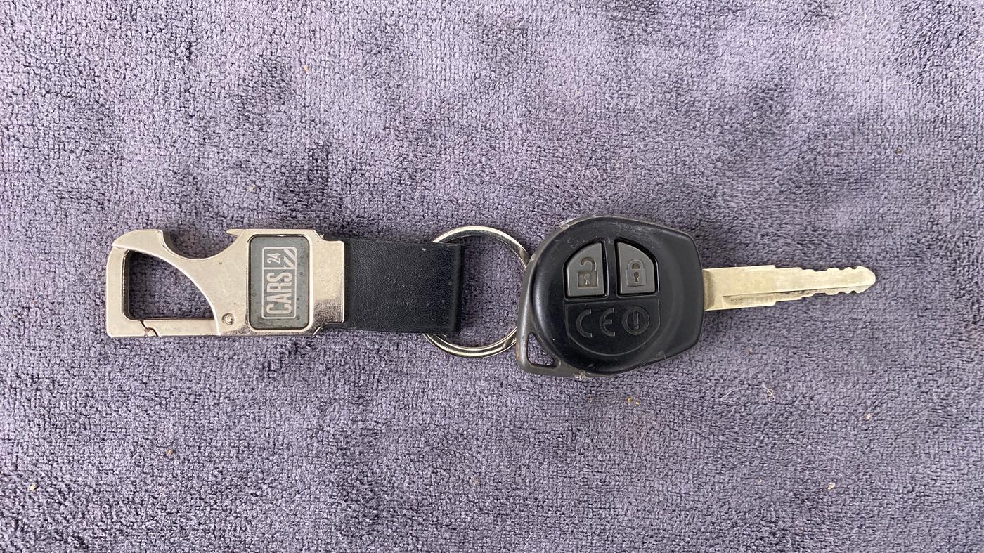 2018 Maruti Dzire VDI AMT, Diesel, Automatic, 59,369 km, Key Close Up