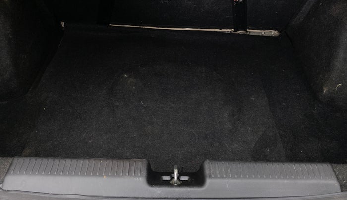 2018 Maruti Dzire VDI AMT, Diesel, Automatic, 59,369 km, Boot Inside