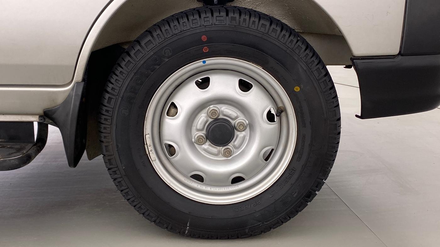2018 Maruti Eeco 5 STR WITH AC PLUSHTR, Petrol, Manual, 35,368 km, Right Front Wheel