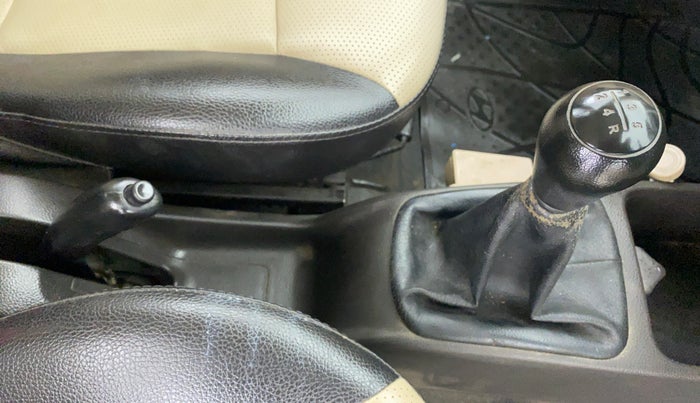 2014 Hyundai Eon ERA PLUS, Petrol, Manual, 34,240 km, Gear Lever