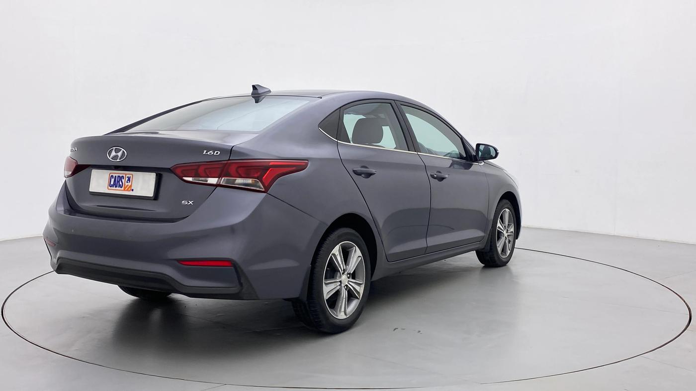 2018 Hyundai Verna 1.6 CRDI SX + AT, Diesel, Automatic, 54,312 km, Right Back Diagonal
