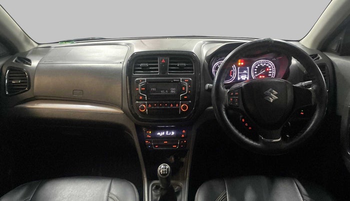 2016 Maruti Vitara Brezza ZDI, Diesel, Manual, 58,443 km, Dashboard