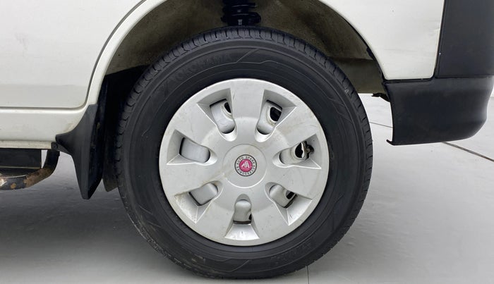 2018 Maruti Eeco 5 STR WITH AC PLUSHTR, Petrol, Manual, 90,177 km, Right Front Wheel