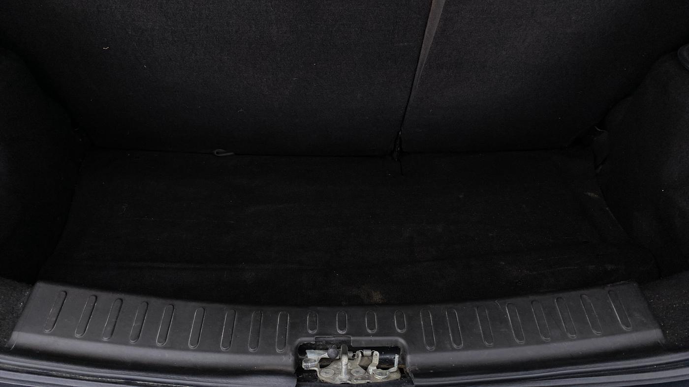 2015 Tata Bolt XM REVOTRON, Petrol, Manual, 73,760 km, Boot Inside