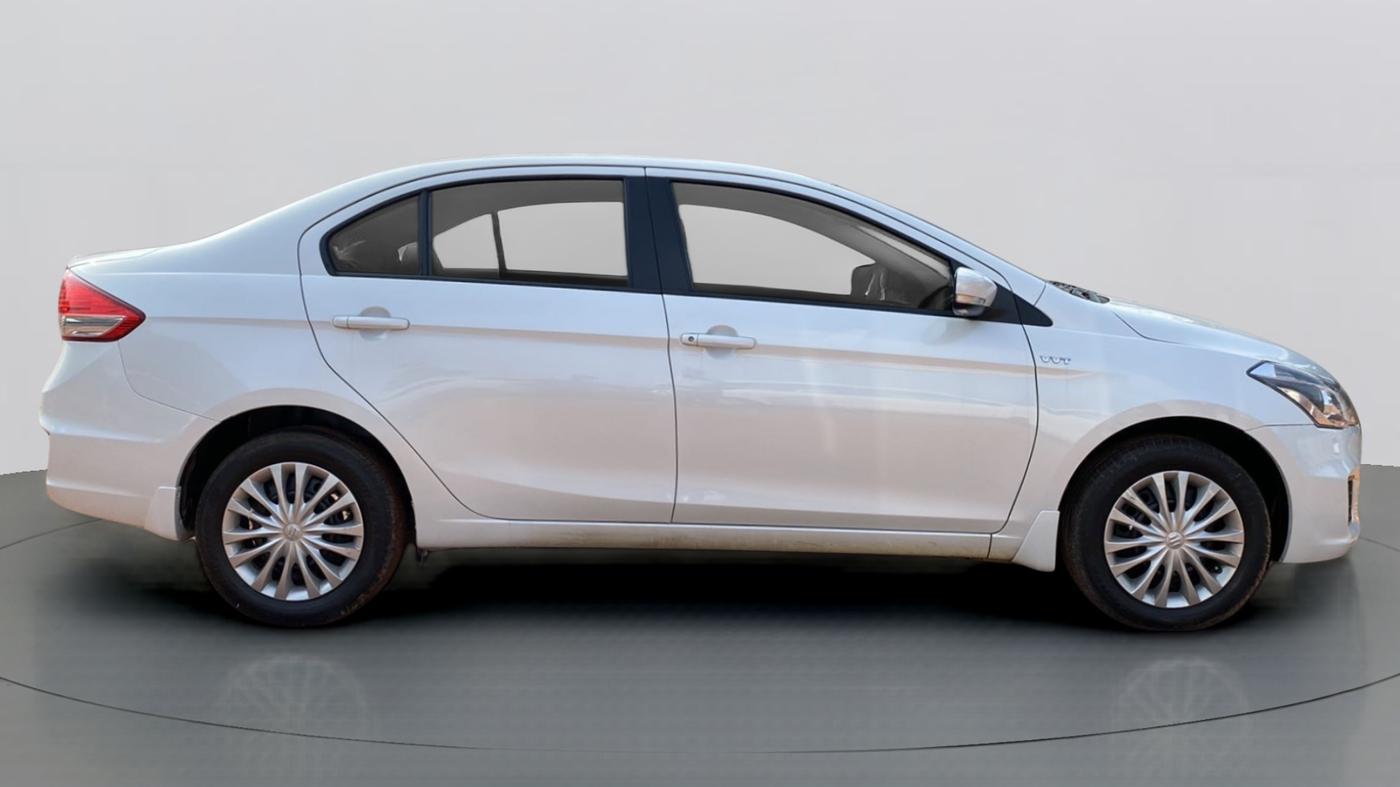 2016 Maruti Ciaz VXI, Petrol, Manual, 33,281 km, Right Side View