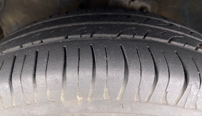 2017 Maruti Celerio ZXI AMT, Petrol, Automatic, 50,354 km, Left Front Tyre Tread