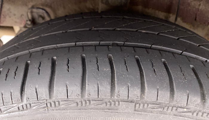 2019 Hyundai Grand i10 SPORTZ 1.2 KAPPA VTVT, Petrol, Manual, 25,143 km, Right Rear Tyre Tread