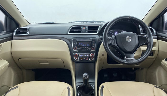 2016 Maruti Ciaz VXI PLUS, Petrol, Manual, 30,382 km, Dashboard