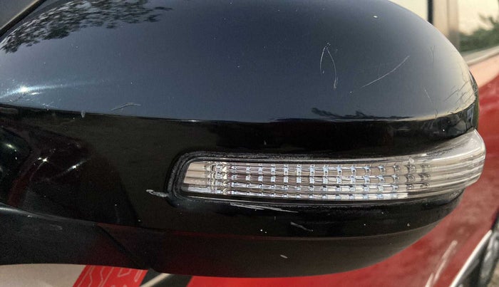 2016 Maruti Vitara Brezza ZDI PLUS DUAL TONE, Diesel, Manual, 74,316 km, Left rear-view mirror - Mirror motor not working