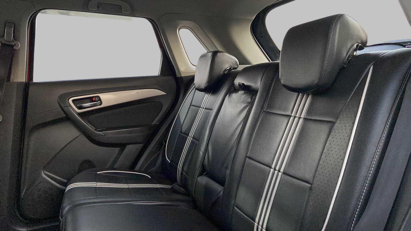 2016 Maruti Vitara Brezza ZDI PLUS DUAL TONE, Diesel, Manual, 74,316 km, Right Side Rear Door Cabin