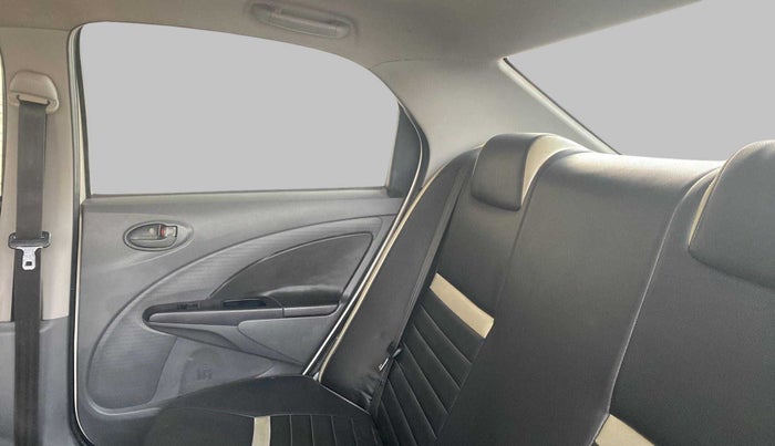 2012 Toyota Etios G, Petrol, Manual, 77,470 km, Right Side Rear Door Cabin