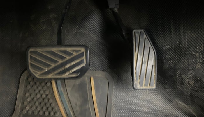 2020 Maruti Baleno DELTA CVT PETROL 1.2, Petrol, Automatic, 98,448 km, Pedals