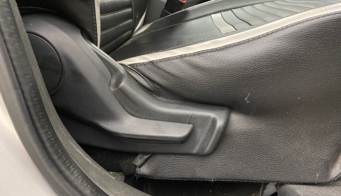 2020 Maruti Baleno DELTA CVT PETROL 1.2, Petrol, Automatic, 98,448 km, Driver Side Adjustment Panel