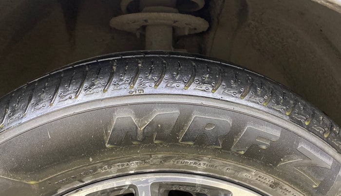 2020 Maruti Baleno DELTA CVT PETROL 1.2, Petrol, Automatic, 98,448 km, Right Front Tyre Tread