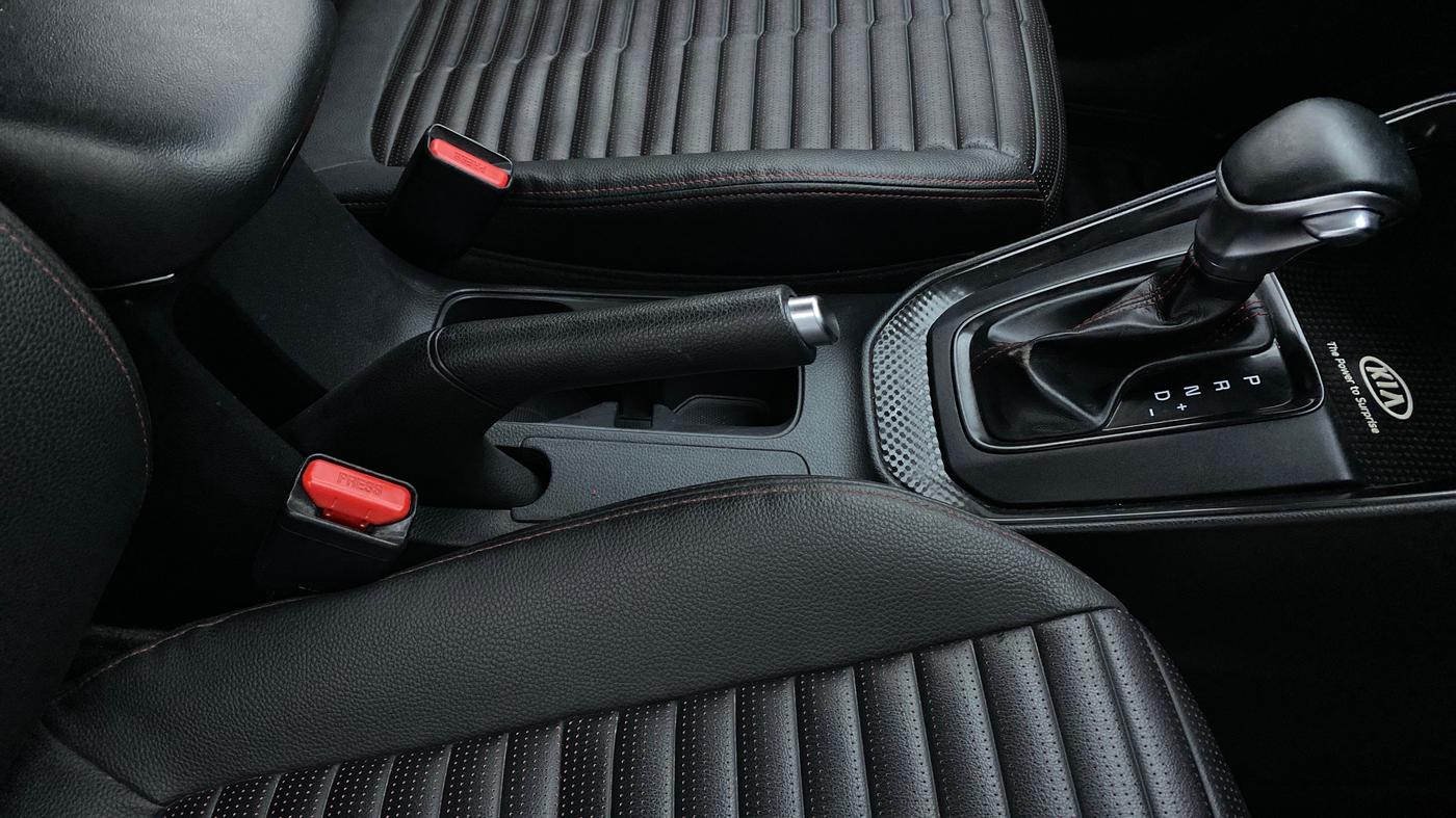 2020 KIA SONET GTX PLUS 1.5D  AT, Diesel, Automatic, 25,011 km, Gear Lever