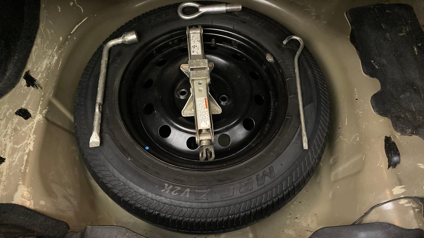 2014 Maruti Swift Dzire VXI, Petrol, Manual, 53,184 km, Spare Tyre