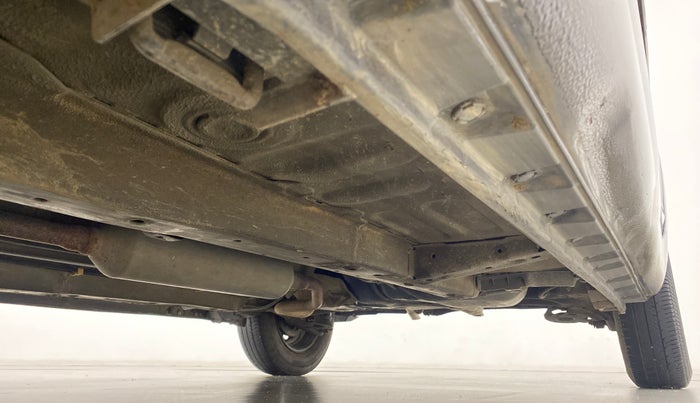 2014 Maruti Swift Dzire VXI, Petrol, Manual, 53,184 km, Right Side Underbody