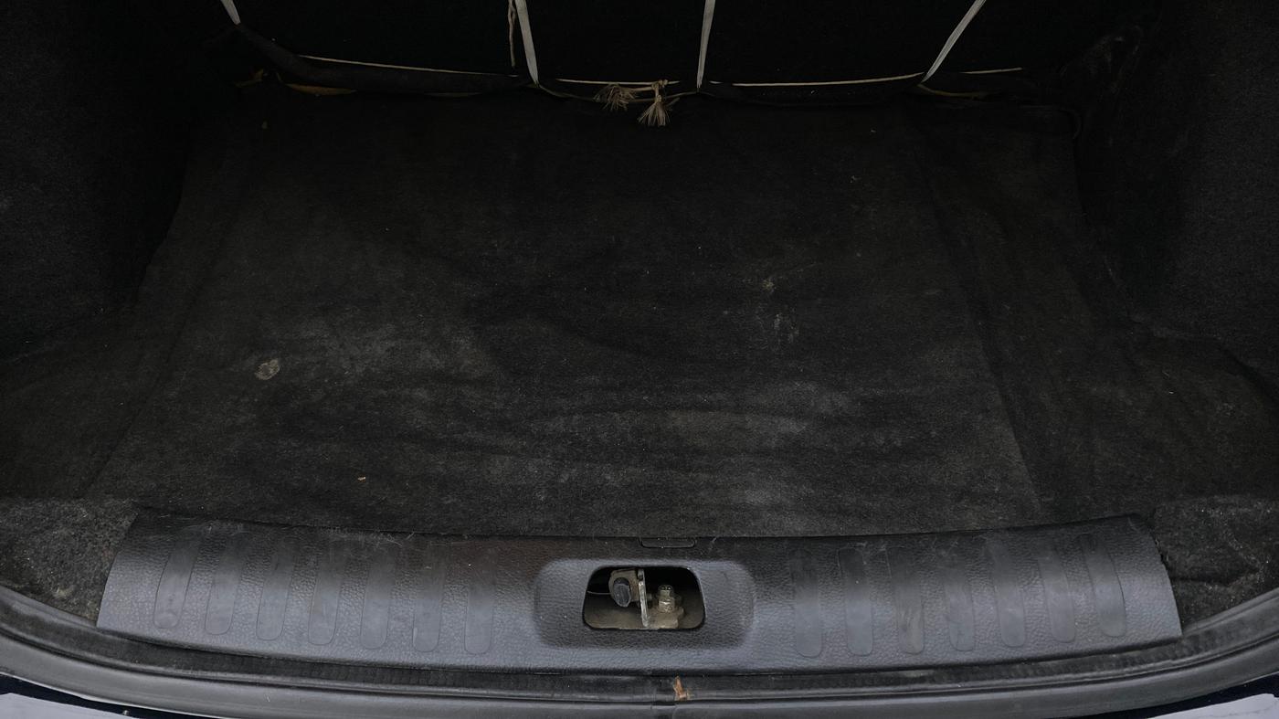 2014 Maruti Swift Dzire VXI, Petrol, Manual, 53,184 km, Boot Inside