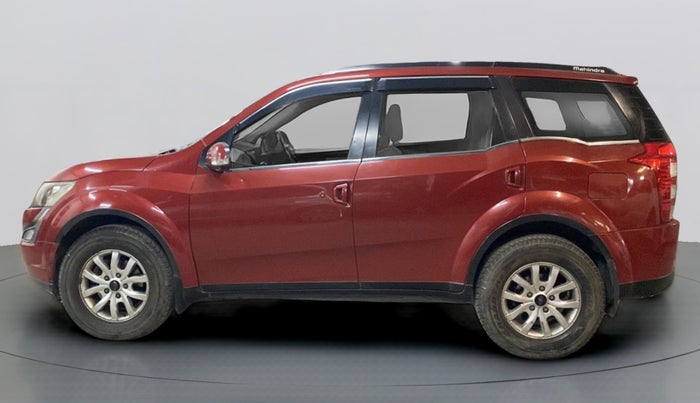 2015 Mahindra XUV500 W10 FWD, Diesel, Manual, 96,796 km, Left Side