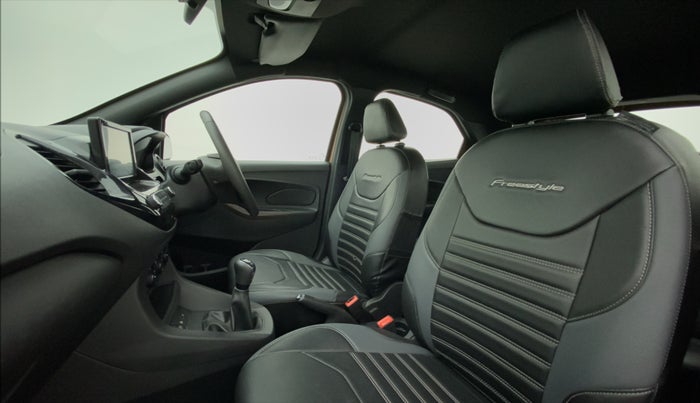 2020 Ford FREESTYLE TITANIUM 1.2 TI-VCT MT, Petrol, Manual, 4,628 km, Right Side Front Door Cabin