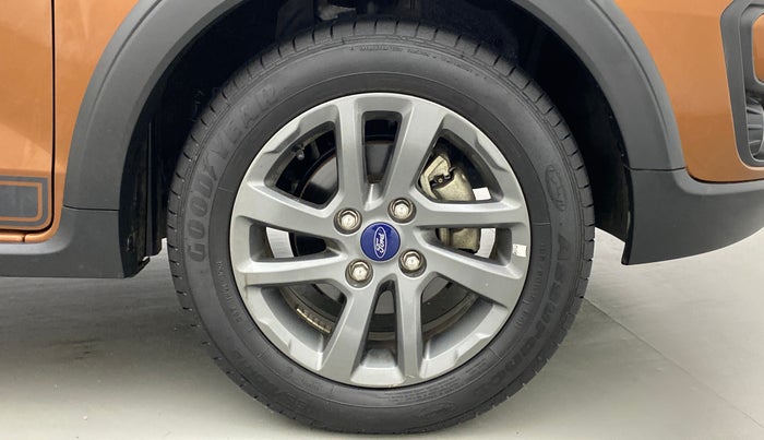 2020 Ford FREESTYLE TITANIUM 1.2 TI-VCT MT, Petrol, Manual, 4,628 km, Right Front Wheel