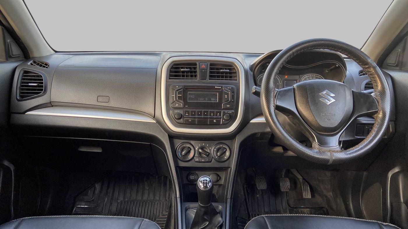 2019 Maruti Vitara Brezza VDI, Diesel, Manual, 51,718 km, Dashboard