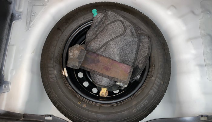 2017 Hyundai Elite i20 ASTA 1.2 (O), Petrol, Manual, 52,163 km, Spare Tyre