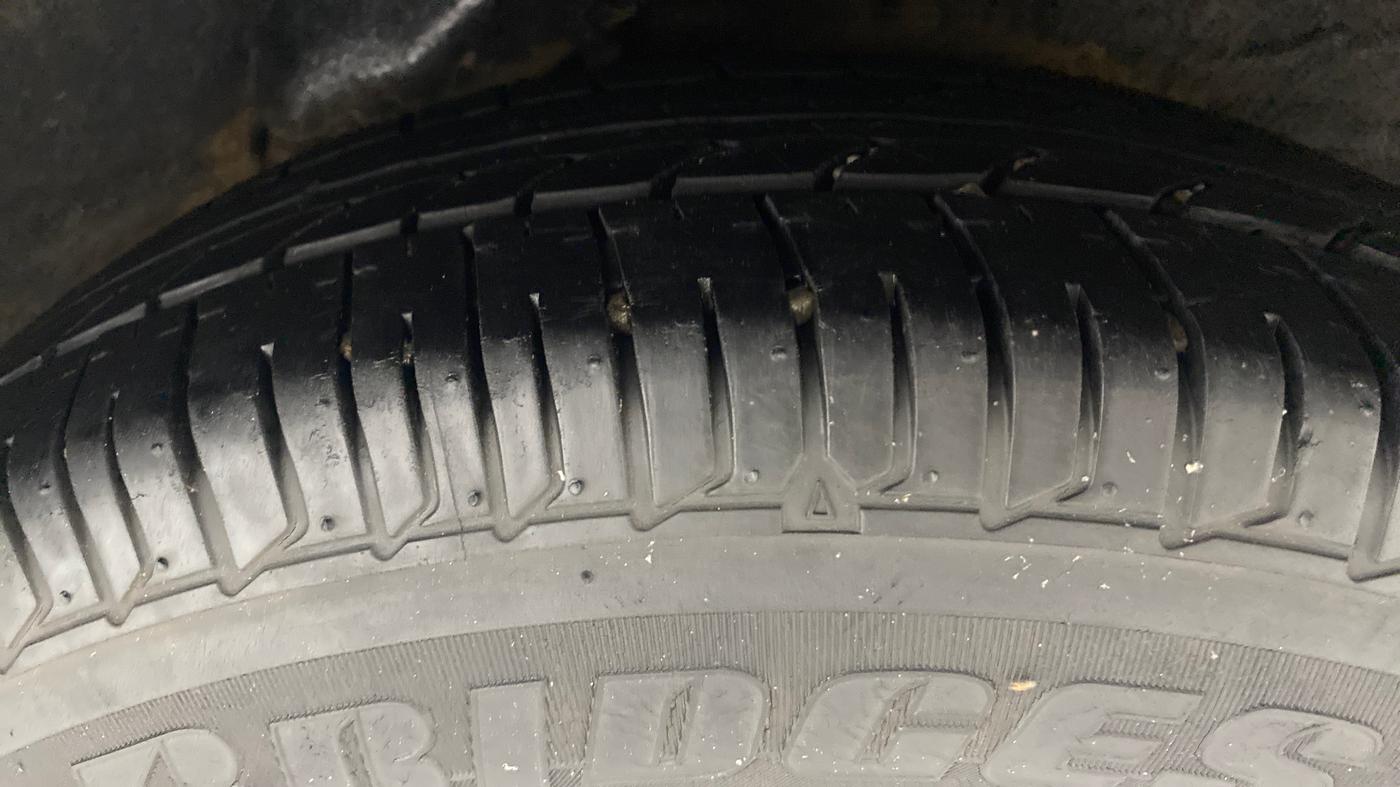 2012 Hyundai i10 MAGNA 1.2 KAPPA2, Petrol, Manual, 56,345 km, Left Rear Tyre Tread