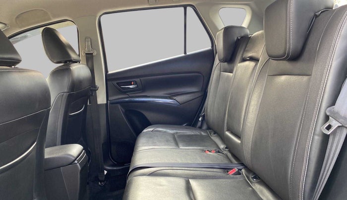 2020 Maruti S Cross ALPHA 1.5 SMART HYBRID, Petrol, Manual, 52,726 km, Right Side Rear Door Cabin