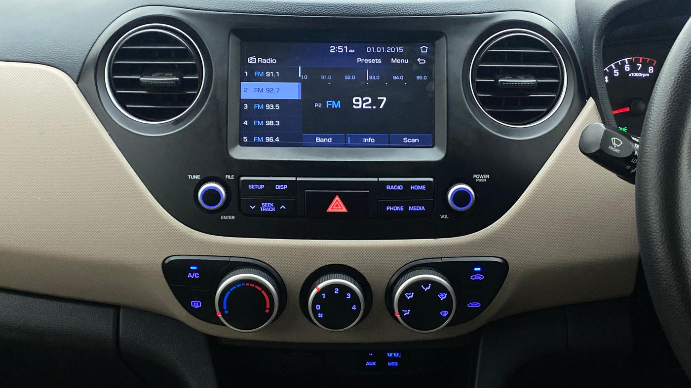 2017 Hyundai Grand i10 SPORTZ (O) 1.2 AT VTVT, Petrol, Automatic, 9,962 km, Air Conditioner