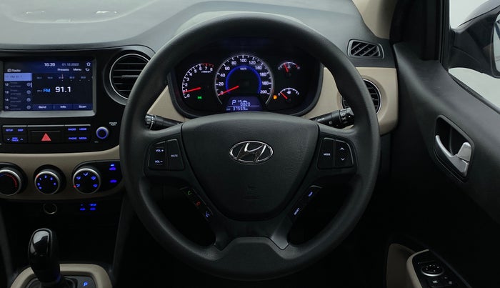 2017 Hyundai Grand i10 SPORTZ (O) 1.2 AT VTVT, Petrol, Automatic, 37,559 km, Steering Wheel Close Up