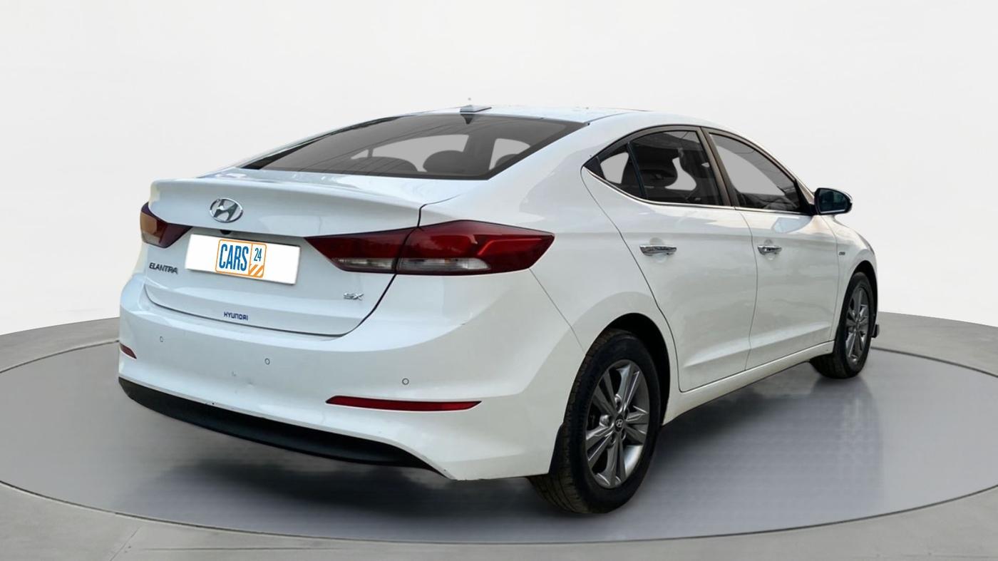 2017 Hyundai New Elantra 1.6 SX AT O, Diesel, Automatic, 47,713 km, Right Back Diagonal