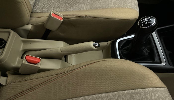 2019 Maruti Dzire VXI, Petrol, Manual, 30,726 km, Gear Lever