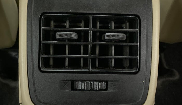 2019 Maruti Dzire VXI, Petrol, Manual, 30,726 km, Rear AC Vents