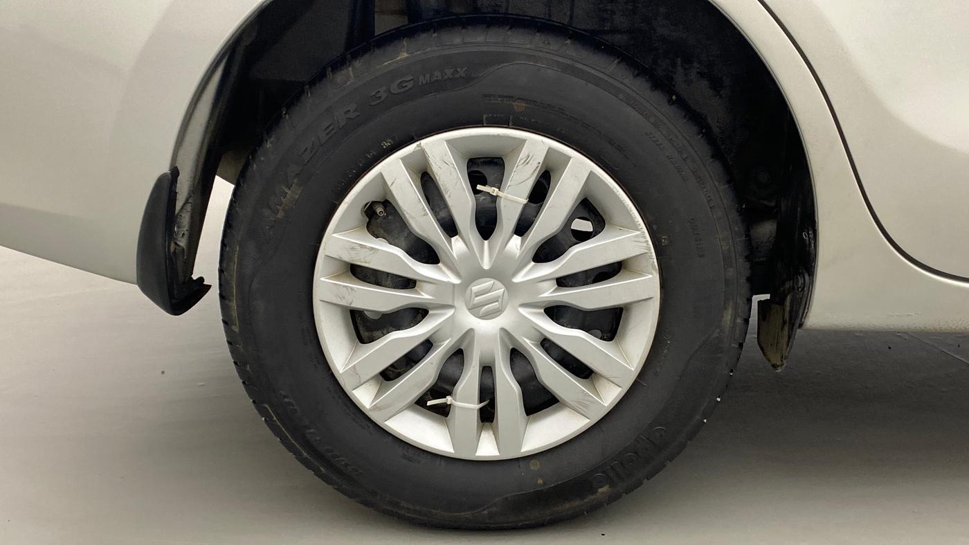 2019 Maruti Dzire VXI, Petrol, Manual, 30,726 km, Right Rear Wheel