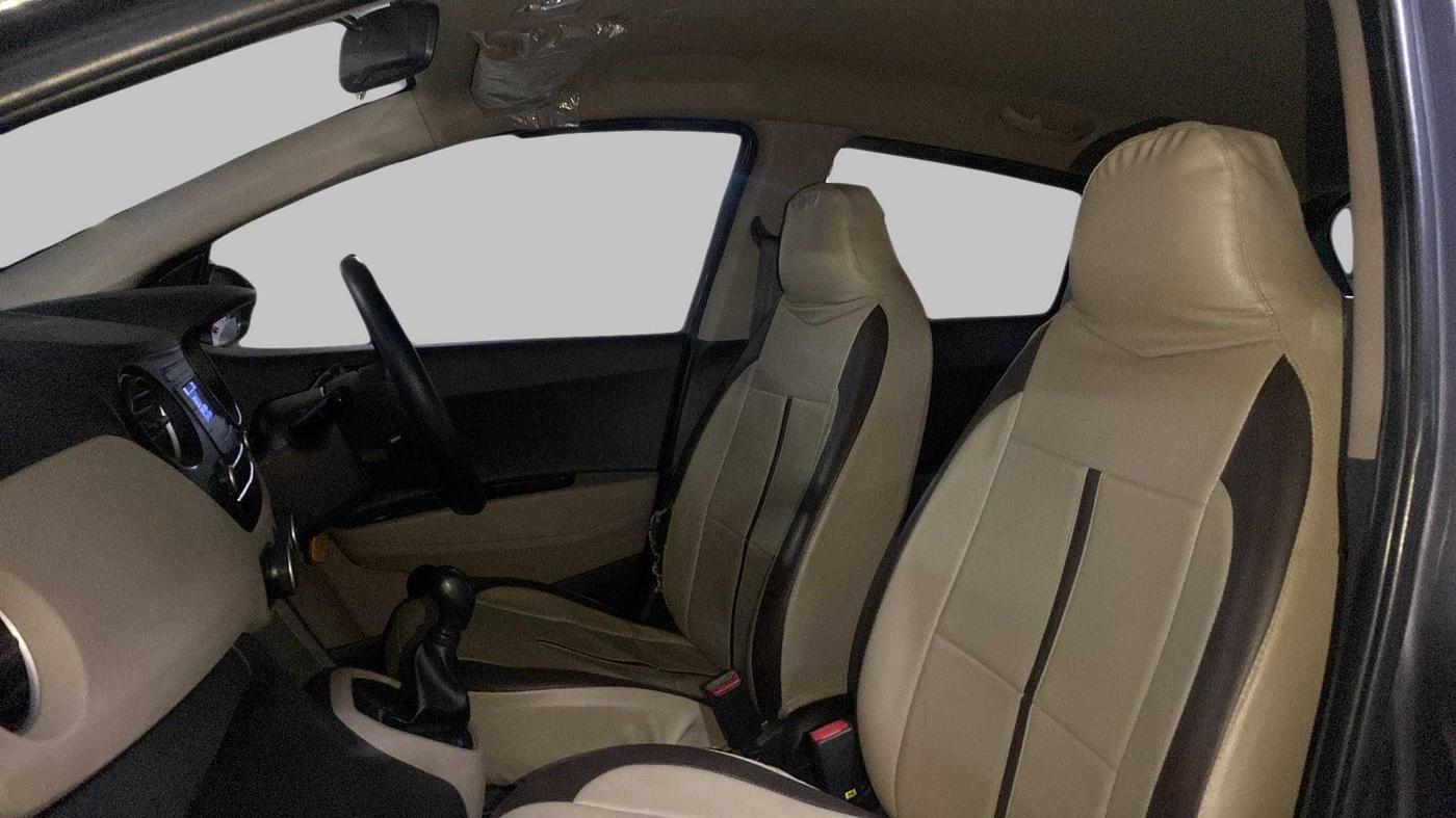 2018 Hyundai Grand i10 MAGNA 1.2 VTVT, Petrol, Manual, 56,440 km, Right Side Front Door Cabin