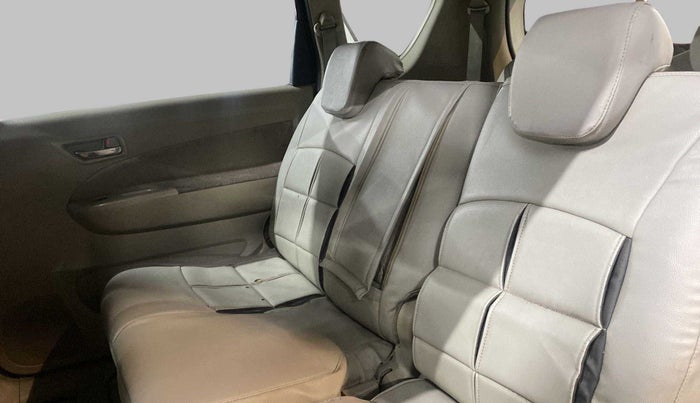 2014 Maruti Ertiga VDI ABS, Diesel, Manual, 84,595 km, Right Side Rear Door Cabin