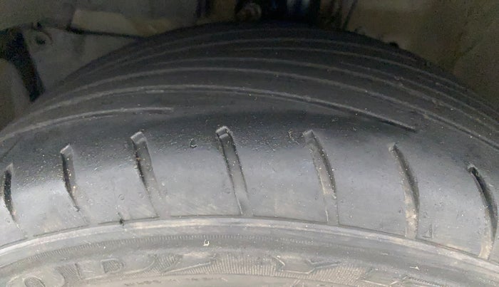 2016 Honda City 1.5L I-VTEC SV, Petrol, Manual, 65,082 km, Left Front Tyre Tread