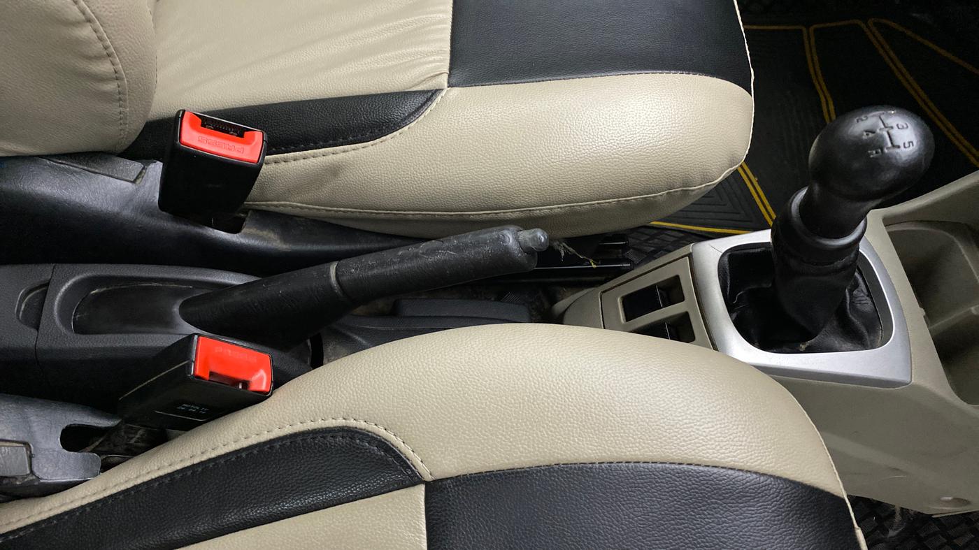 2016 Maruti Alto K10 VXI P, Petrol, Manual, 89,220 km, Gear Lever