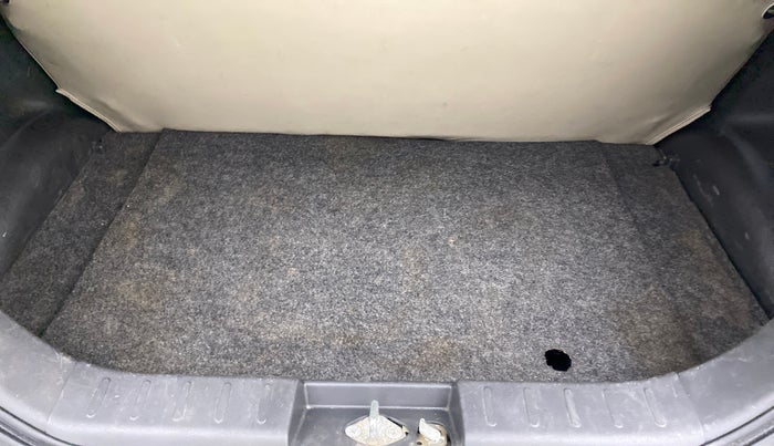 2016 Maruti Alto K10 VXI P, Petrol, Manual, 89,220 km, Boot Inside
