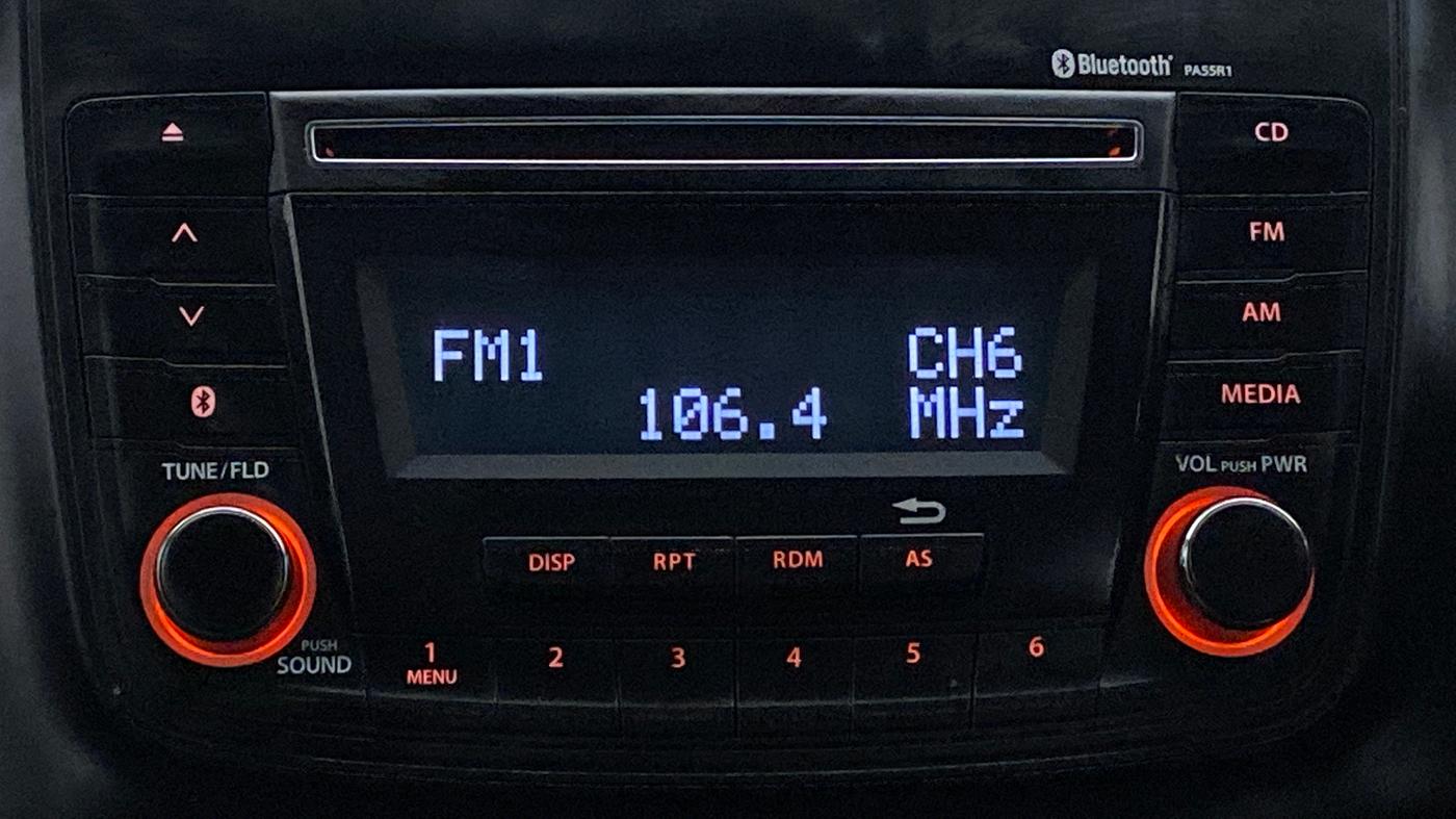2019 Maruti Swift VXI, Petrol, Manual, 41,174 km, Infotainment System