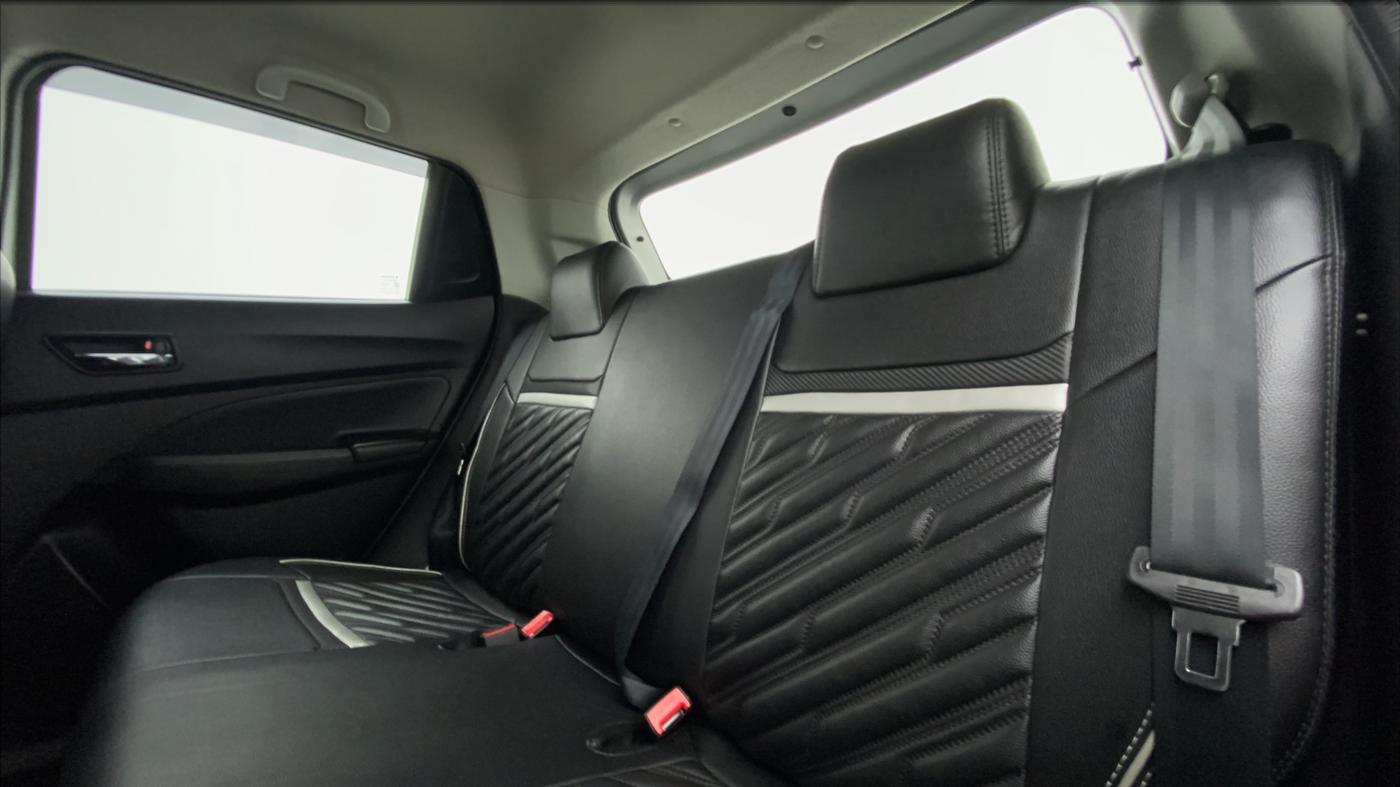 2019 Maruti Swift VXI, Petrol, Manual, 41,174 km, Right Side Rear Door Cabin