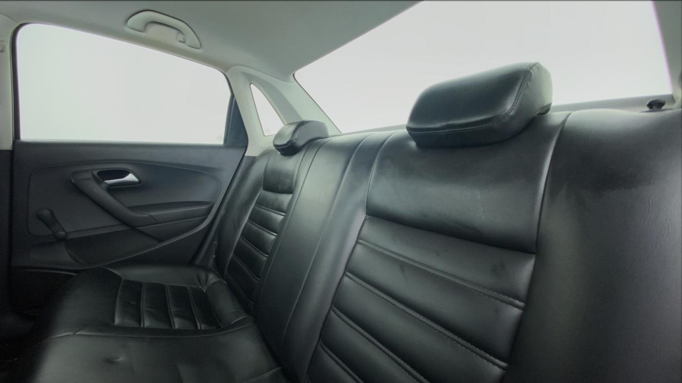 2019 Volkswagen Ameo Trendline 1.0, Petrol, Manual, 50,607 km, Right Side Rear Door Cabin