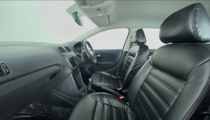 2019 Volkswagen Ameo Trendline 1.0, Petrol, Manual, 50,607 km, Right Side Front Door Cabin