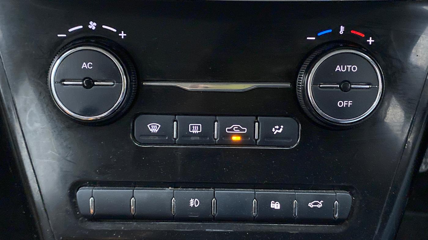 2021 Tata NEXON XZ+ 1.2, Petrol, Manual, 18,646 km, Automatic Climate Control
