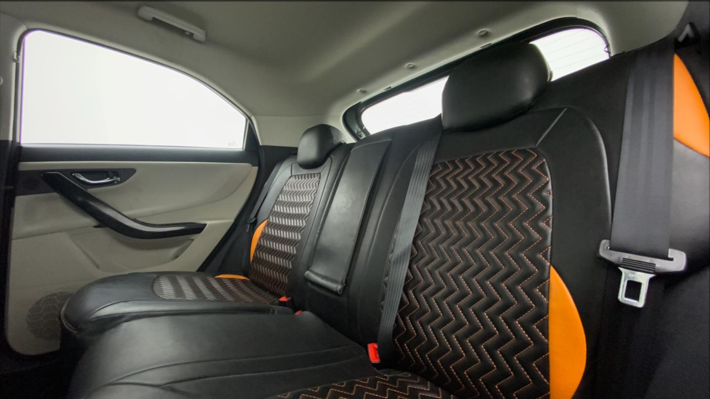2021 Tata NEXON XZ+ 1.2, Petrol, Manual, 18,646 km, Right Side Rear Door Cabin