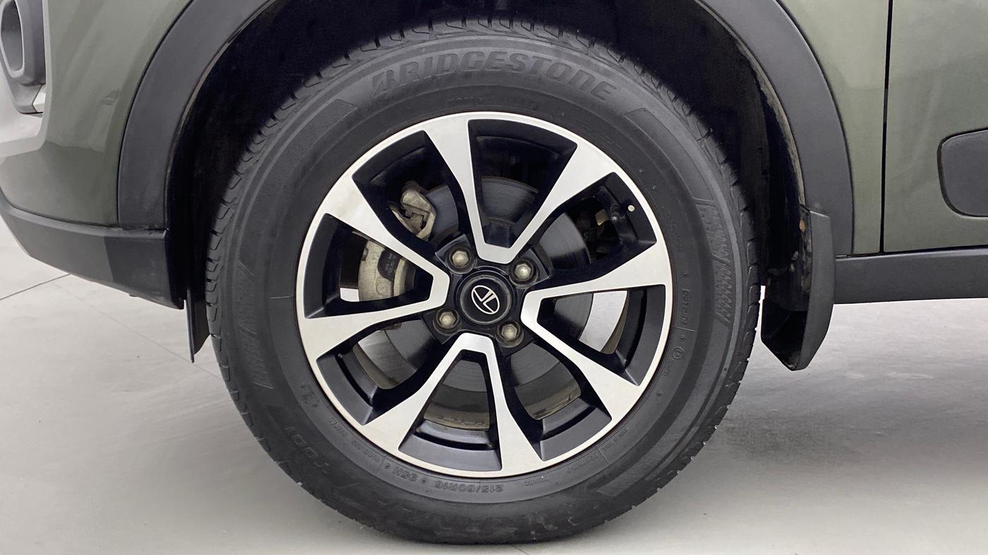 2021 Tata NEXON XZ+ 1.2, Petrol, Manual, 18,646 km, Left Front Wheel